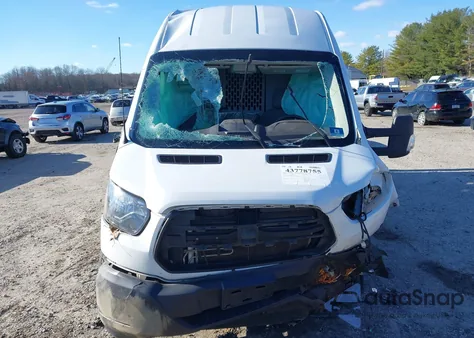 2019 Ford Transit-250 z USA, uszkodzony, nr VIN 1FTYR2XM7KKA23795